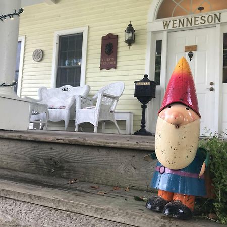 Andor Wenneson Historic Inn Peterson Bagian luar foto