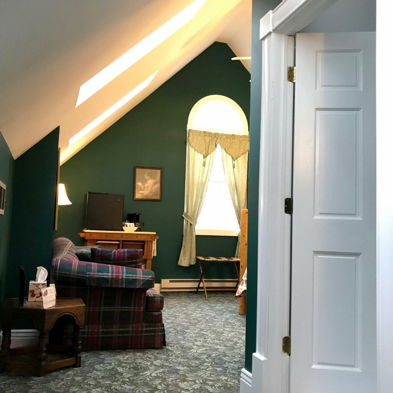 Andor Wenneson Historic Inn Peterson Bagian luar foto